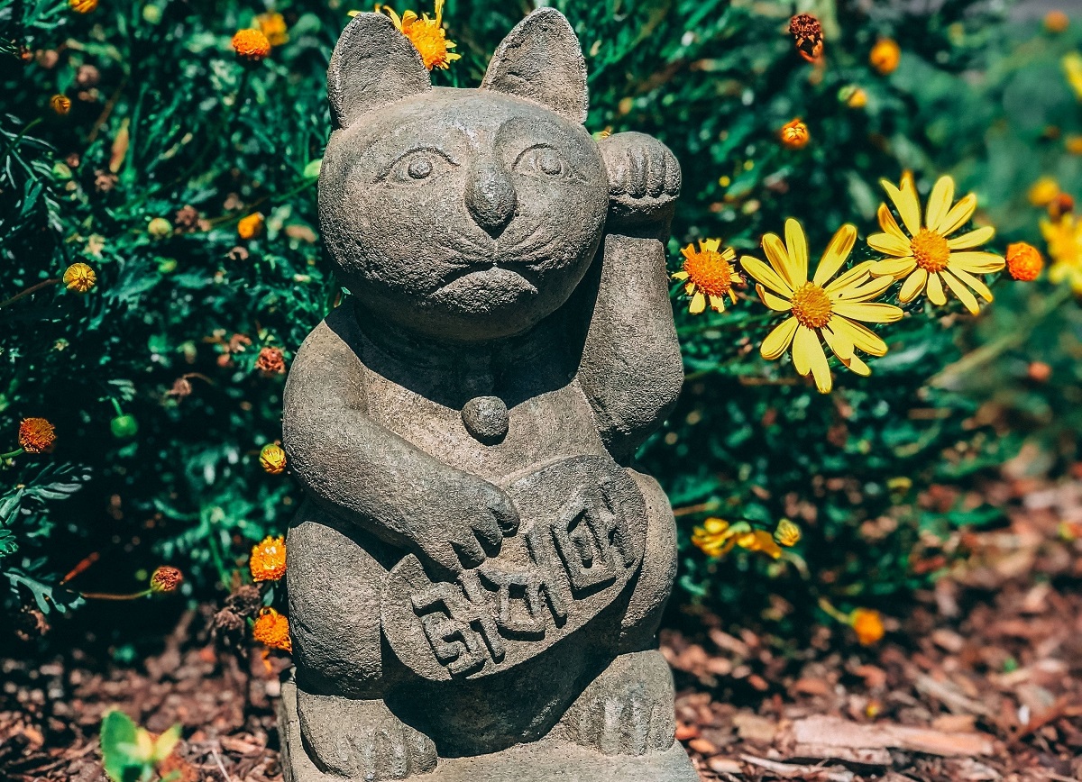 statua maneki neko