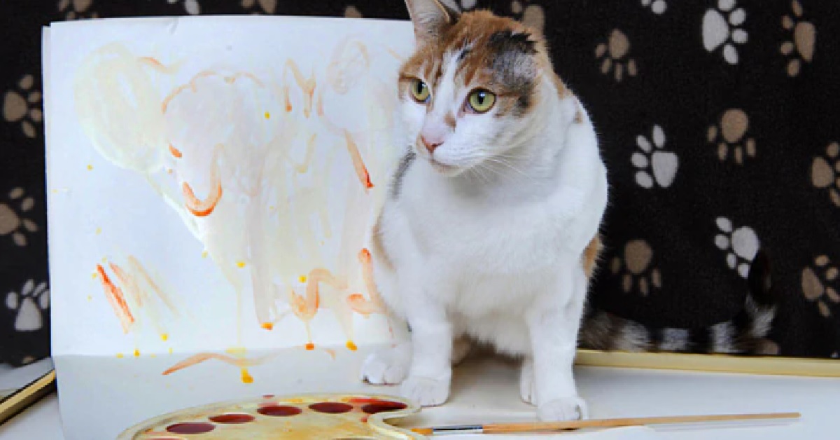 Due gattini diventano artisti per un giorno, lo splendido risultato della loro creatività in video