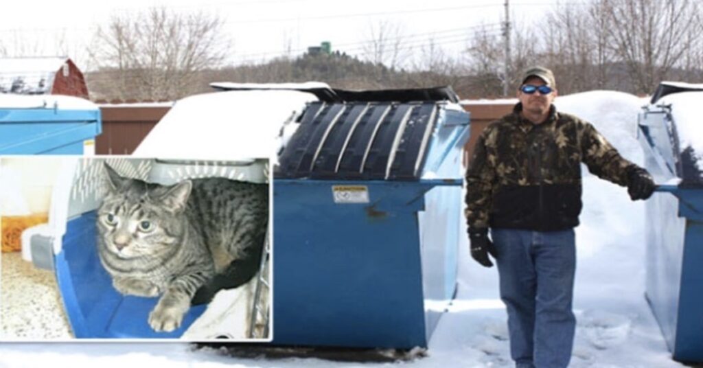 uomo con il gatto che ha salvato