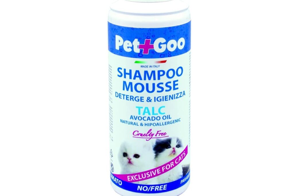 shampoo a secco per gatti